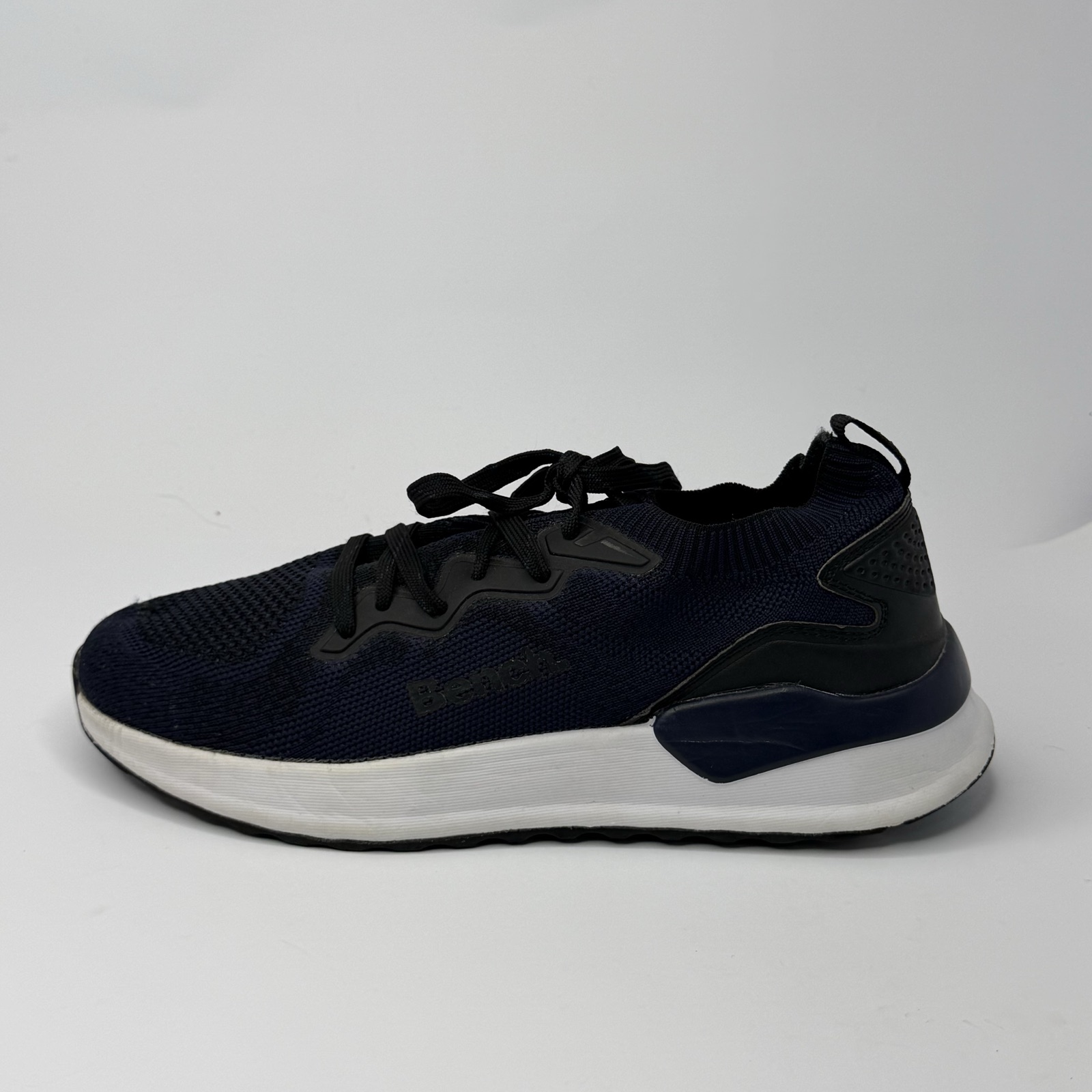 Knit Comfort Trainer