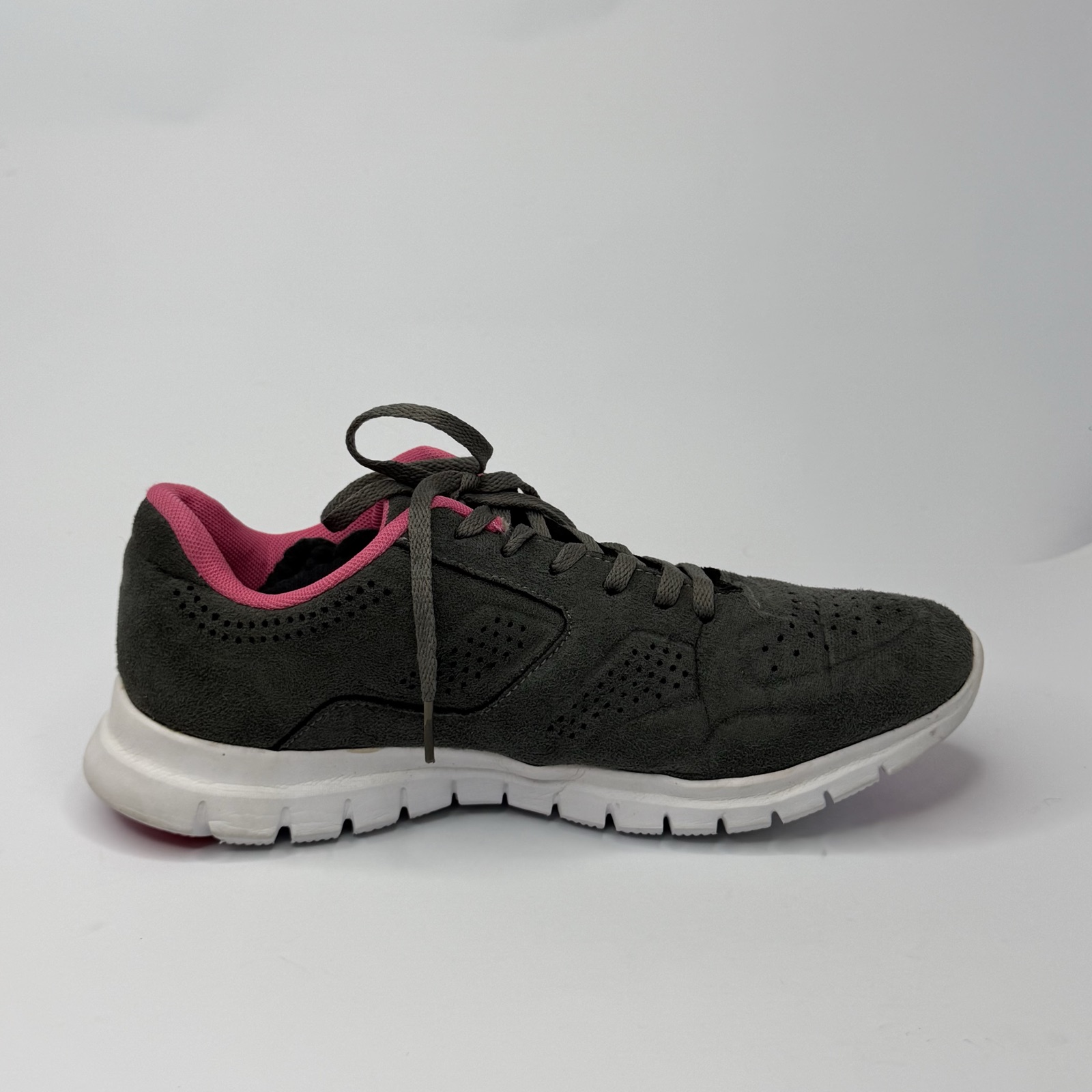 Suede Active Trainer