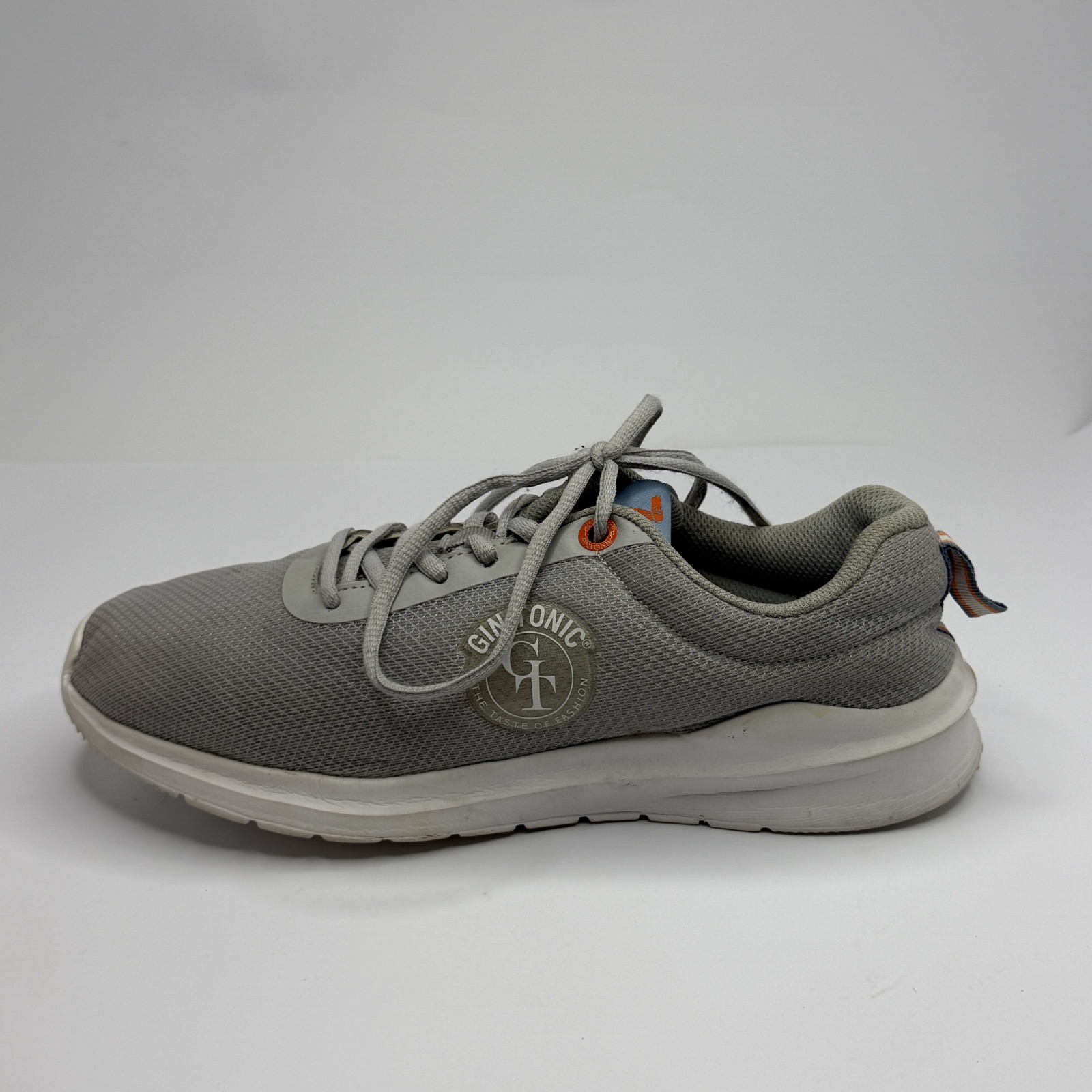 gin tonic  Knit Mesh Comfort Walking Sneaker White / Gray – used, Excellent condition – size EU 43