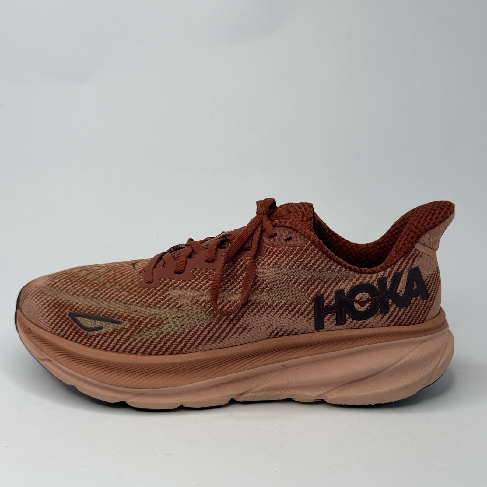 Hoka Clifton 9