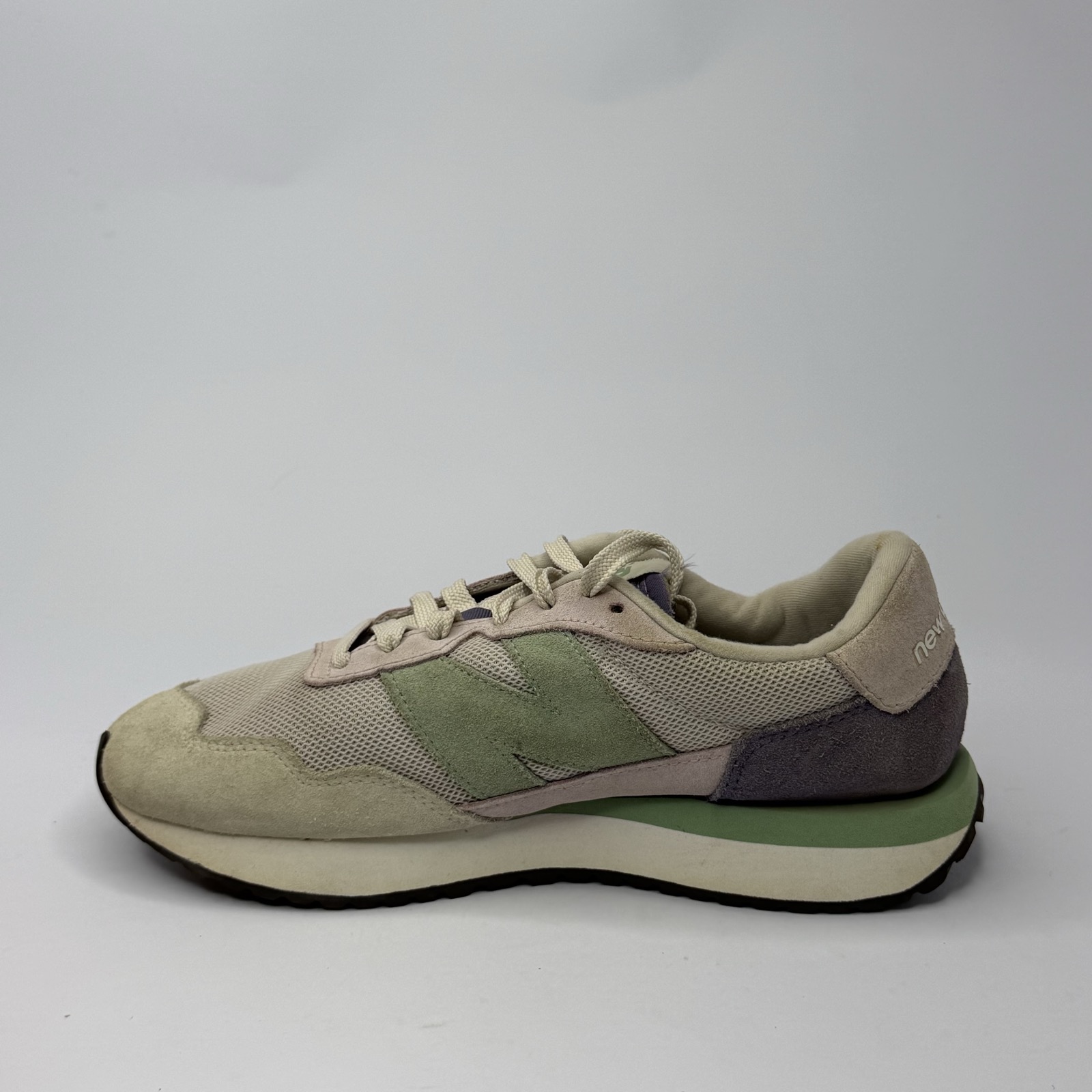 NB 237