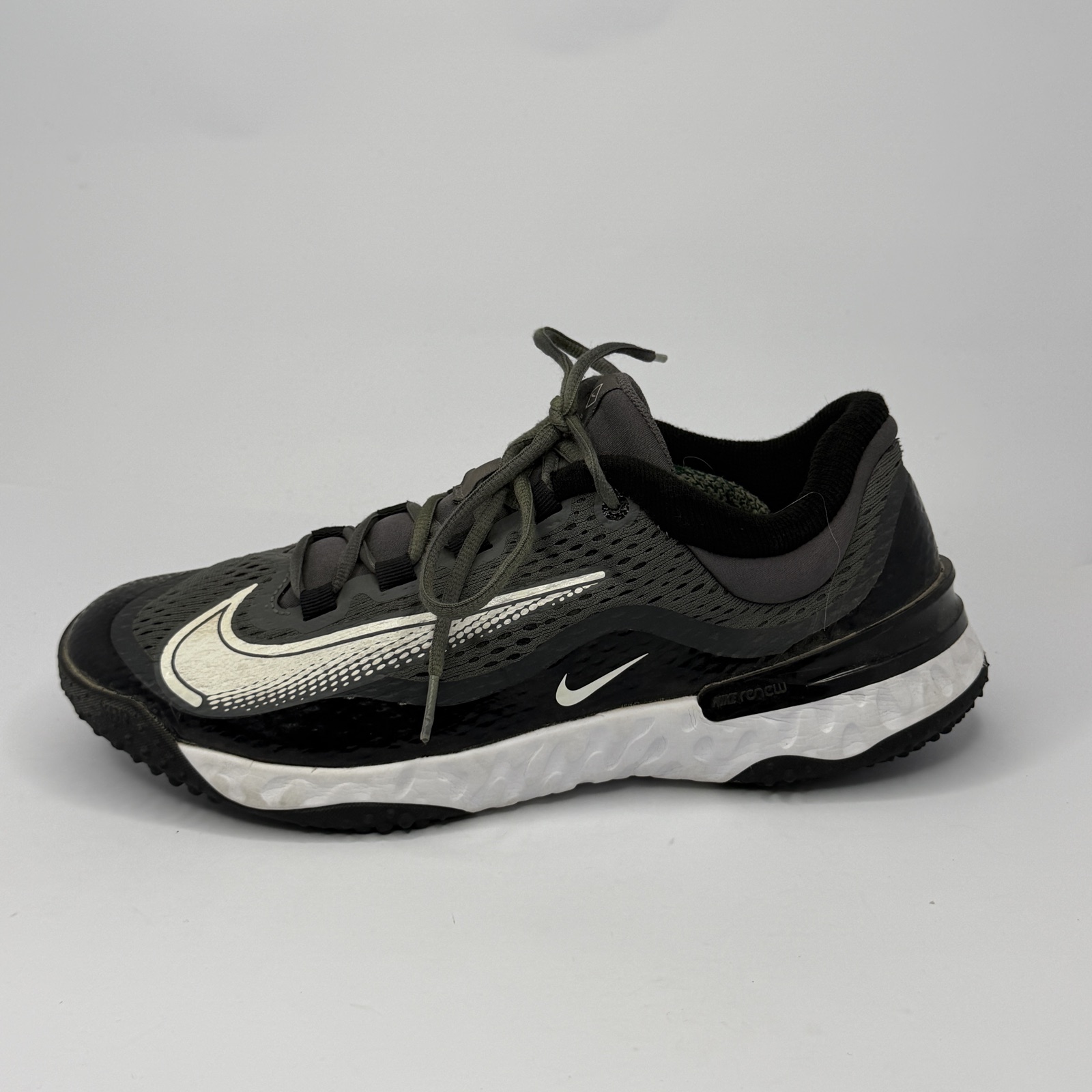 Alpha Huarache Elite 4