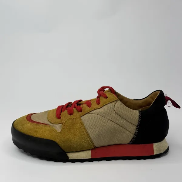 Closed sneakers  Yellow, Beige, Red, And Navy – used, Premium condition – size EU 41