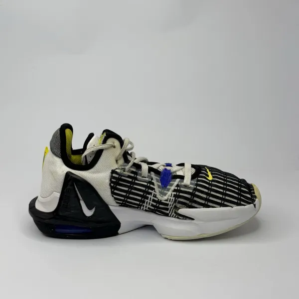 Nike LeBron Witness 6 sneakers White, Black, Persian Violet, Shock Yellow – used, Excellent condition – size EU 40 – photo 2
