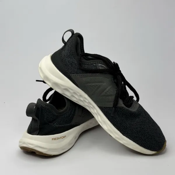 New Balance Fresh Foam Arishi v44 Black With Light Gold Metallic Accents – used, Premium+ condition – size EU 38 – photo 4