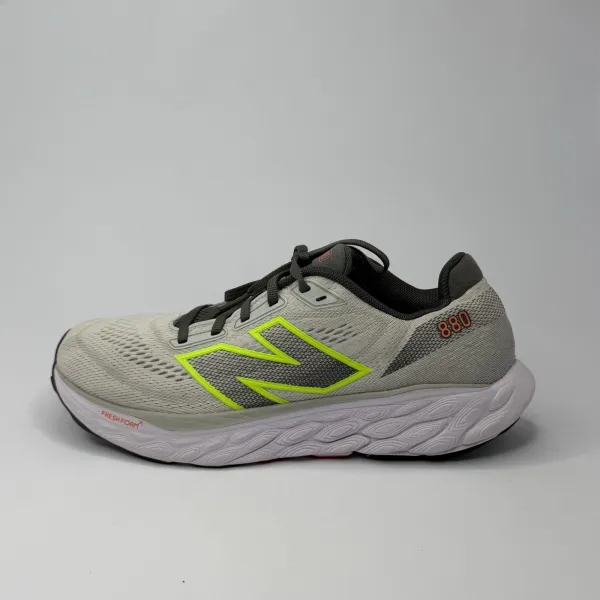 New Balance Fresh Foam X 880v14 Grey Metter – used, Premium+ condition – size EU 41