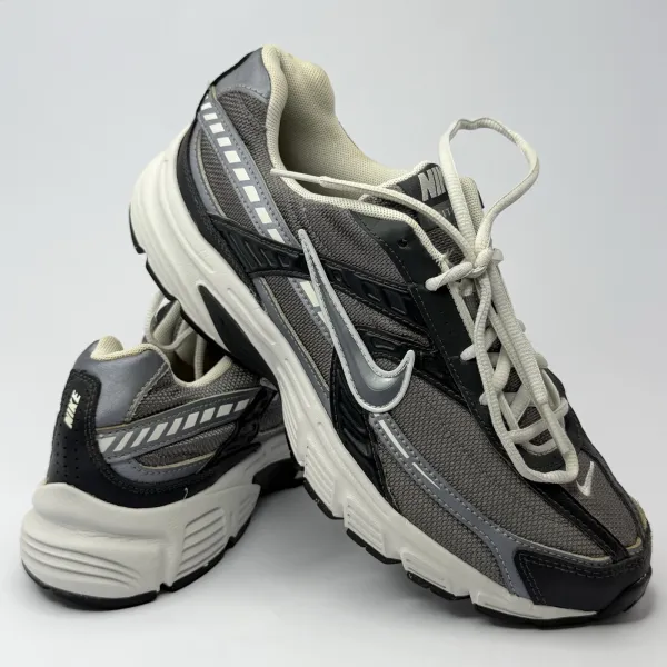 Nike Initiator running Cool Grey, Smoke Grey, And Photon Dust. – used, Premium+ condition – size EU 42 – photo 3