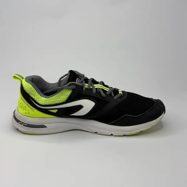 kalenji Run Active. Black Green – used, Premium condition – size EU 44