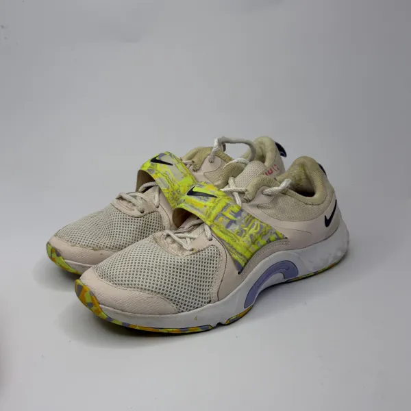 Nike TR 12 Premium  Yellow Grey – used, Excellent condition – size EU 41 – photo 2