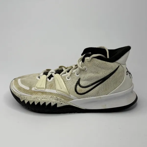 Nike The Kyrie 7 TB Off White – used, Excellent condition – size EU 39