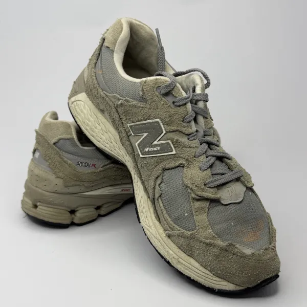 New Balance 2002R "Protection Pack" The 'Rain Cloud' Combines Neutral Grey, – used, Excellent condition – size EU 44 – photo 3