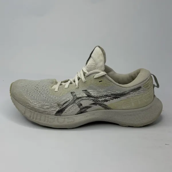 ASICS gel nimbus White Black – used, Premium+ condition – size EU 44