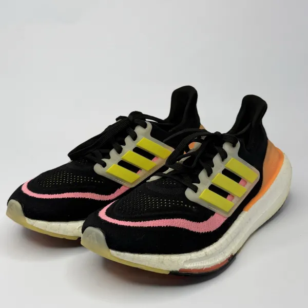 Adidas ULTRA BOOST LIGHT Black / Yellow / Orange – used, Excellent condition – size EU 40 – photo 3