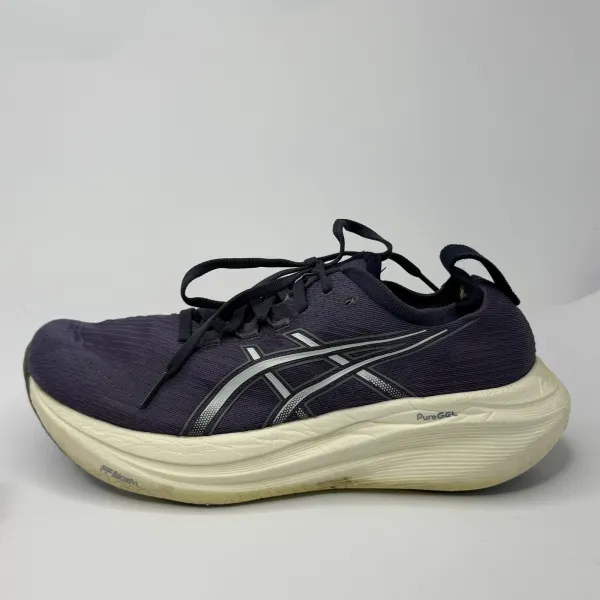 ASICS GEL-Nimbus 27 Ndigo Fog / Cool Grey / Cream – used, Excellent condition – size EU 40