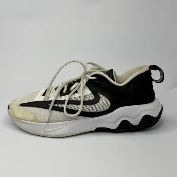 Nike Giannis Immortality 3  Black – used, Excellent condition – size EU 44