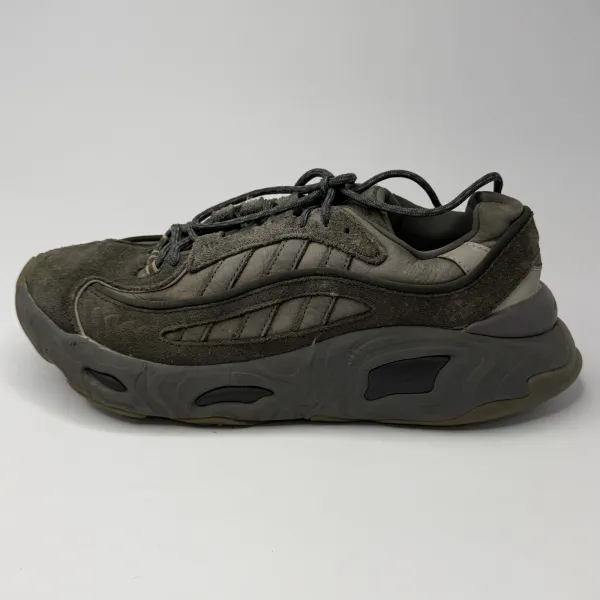 Adidas OZNOVA Triple Grey / Grey Six – used, Good condition – size EU 44
