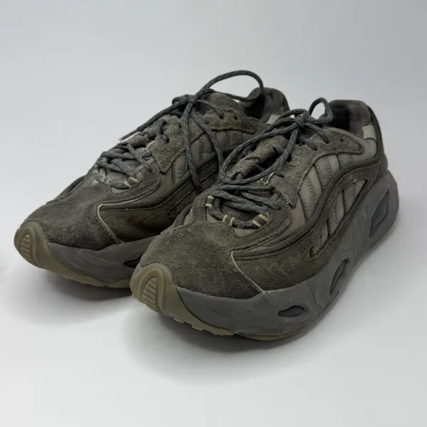 Adidas OZNOVA Triple Grey / Grey Six – used, Good condition – size EU 44 – photo 5