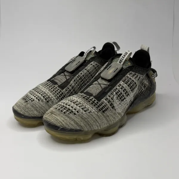 Nike air vapor max Black / Dark Grey / Oreo – used, Good condition – size EU 44 – photo 4