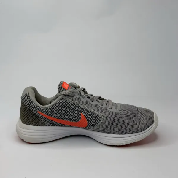 Nike Revolution 3 Grey – used, Premium+ condition – size EU 40.5 – photo 2