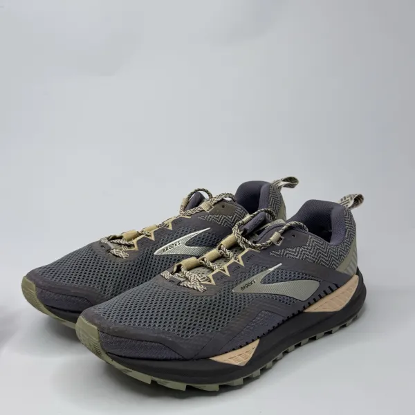 Brooks Cascadia 14  Primarily Grey With Pale Peach And Purple Accents. – used, Premium+ condition – size EU 39 – photo 3