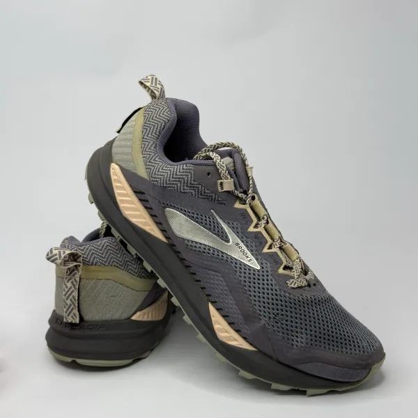Brooks Cascadia 14  Primarily Grey With Pale Peach And Purple Accents. – used, Premium+ condition – size EU 39 – photo 4