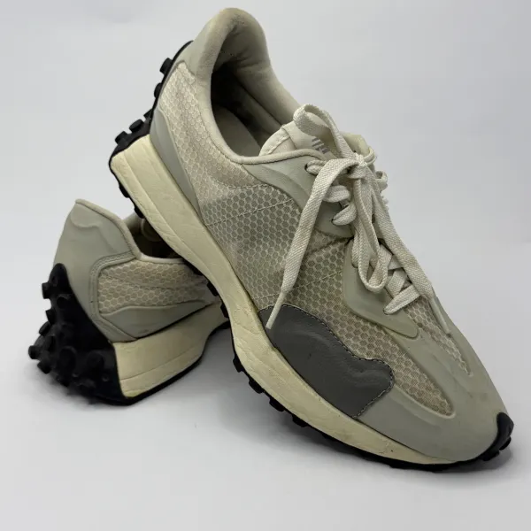 New Balance 327 Neutral Grey/Off-White – used, Excellent condition – size EU 42 – photo 3